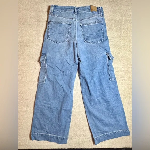 American Eagle Outfitters Denim Cargo Baggy Wide Leg Jean size 8 short - Picture 3 of 6